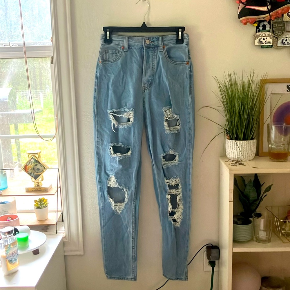 mom jeans